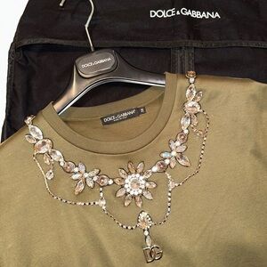 Authentic Dolce and Gabbana t-shirt w/ Swarovski Crystal embellishment Size 38.
